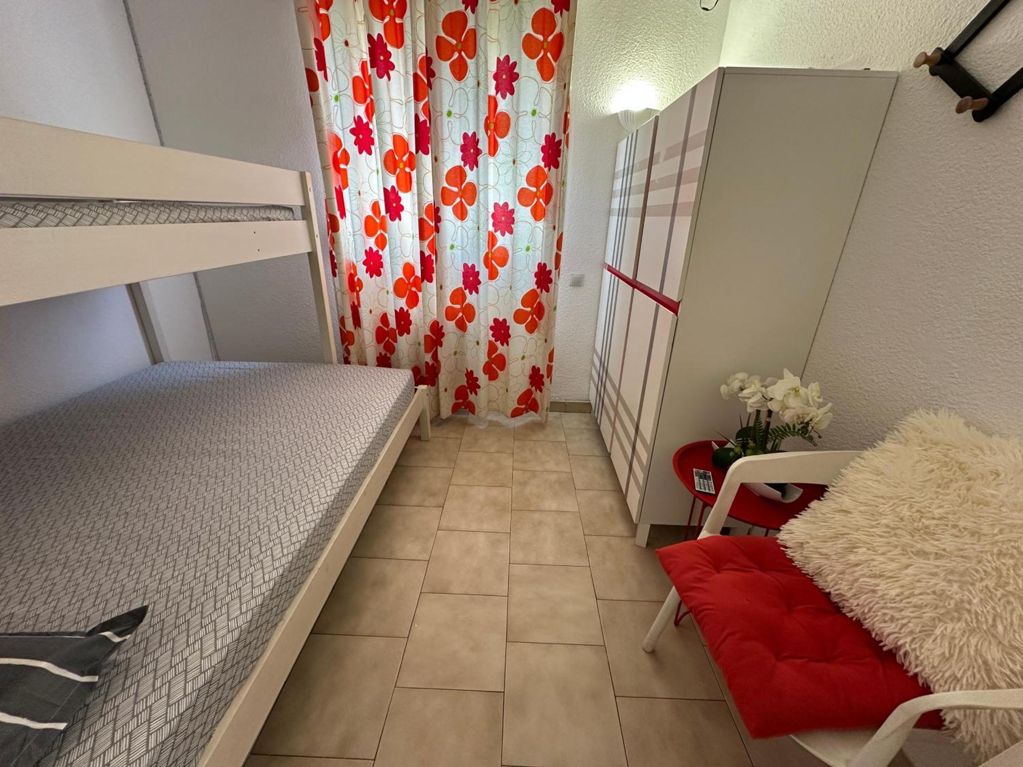 T2 Rdc A Canet En Roussillon Europa 4 Pers ,Piscine,Clim, Tennis, Parking Exterior photo