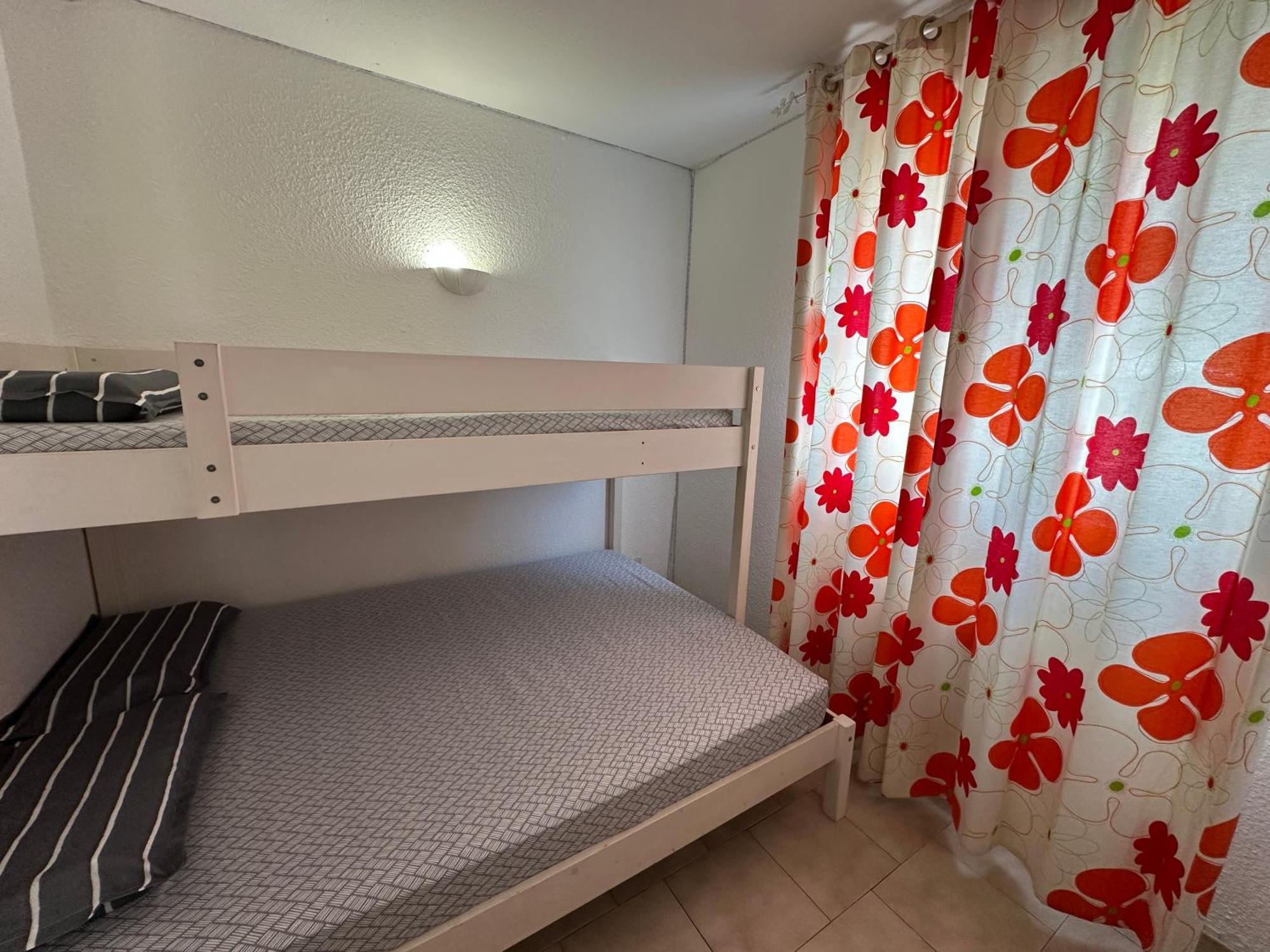 T2 Rdc A Canet En Roussillon Europa 4 Pers ,Piscine,Clim, Tennis, Parking Exterior photo